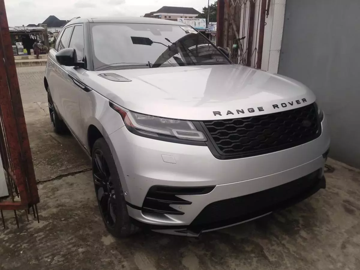 Land Rover Range Rover Velar   - 2018