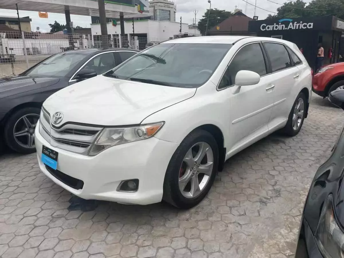 Toyota Venza   - 2009