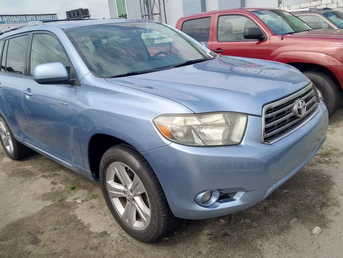 Toyota Highlander   - 2008