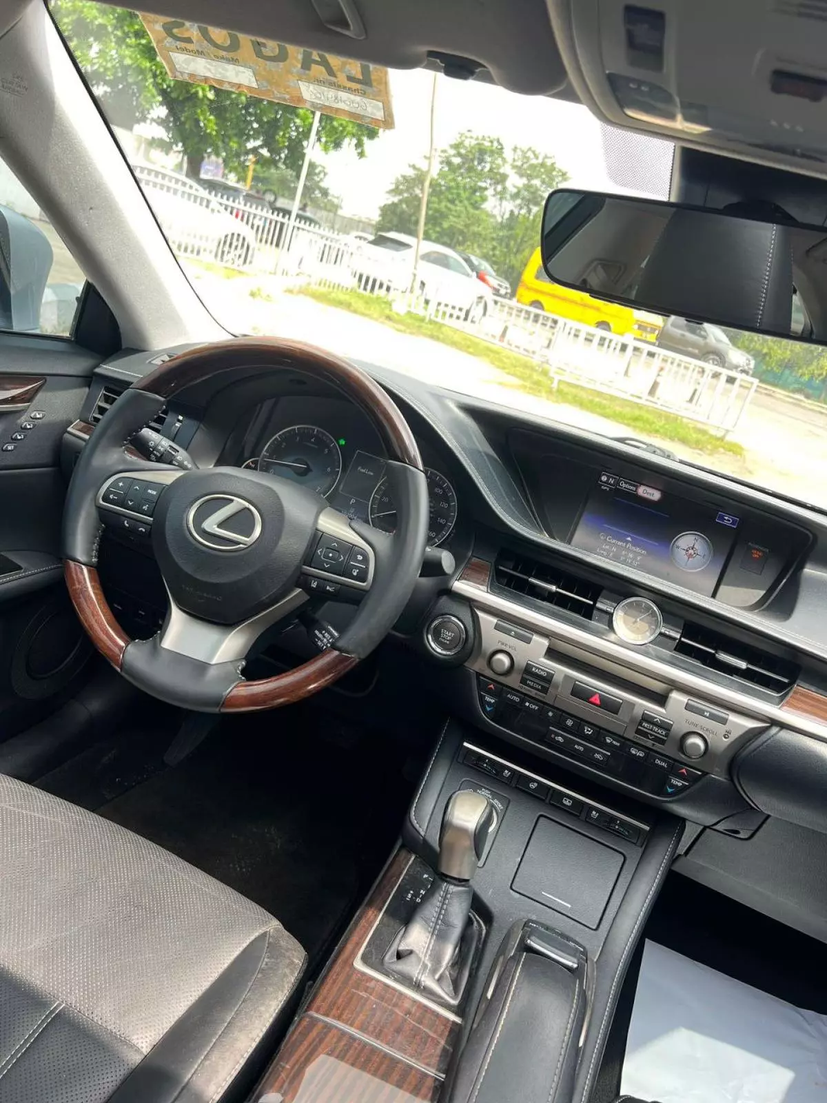 Lexus ES 350   - 2016