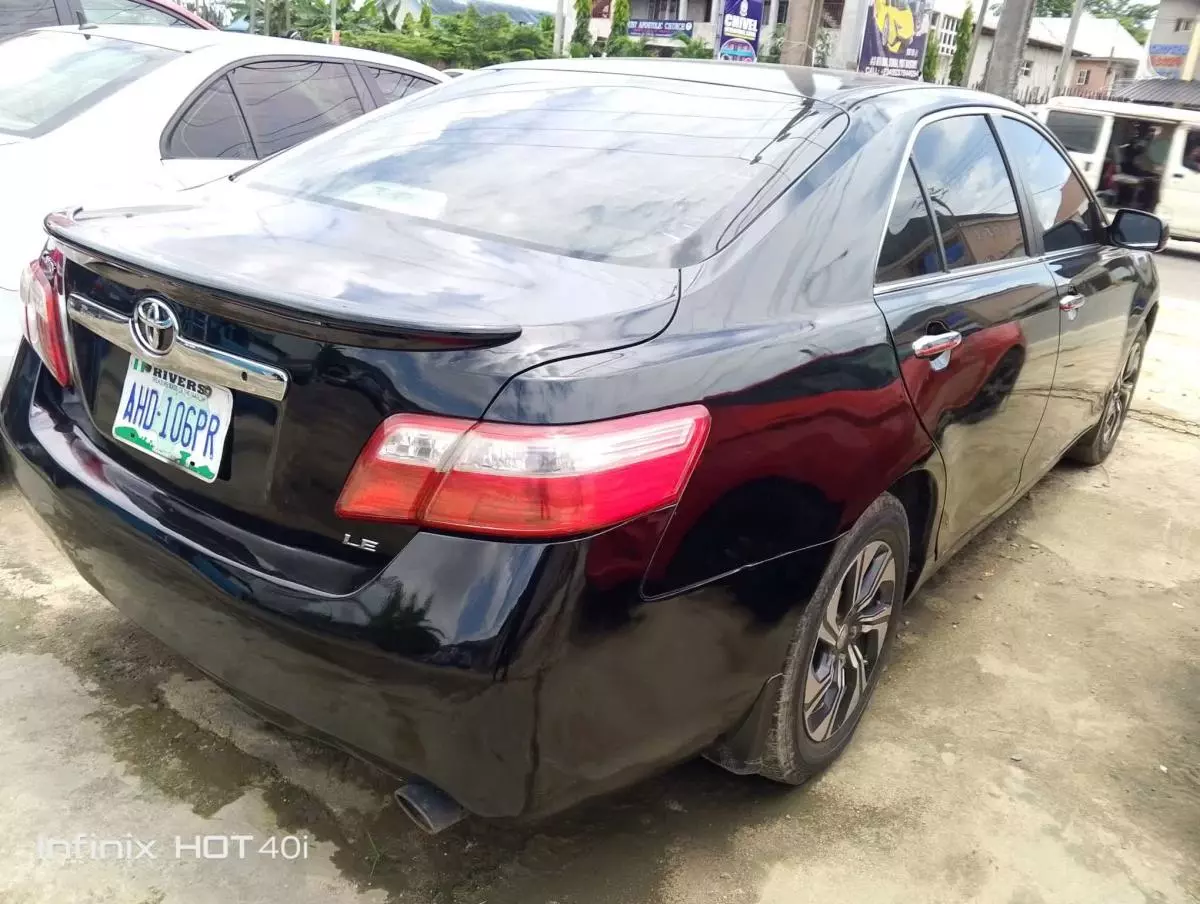 Toyota Camry   - 2007