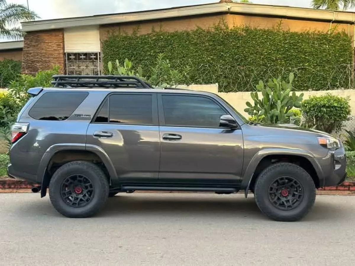 Toyota 4-Runner   - 2021