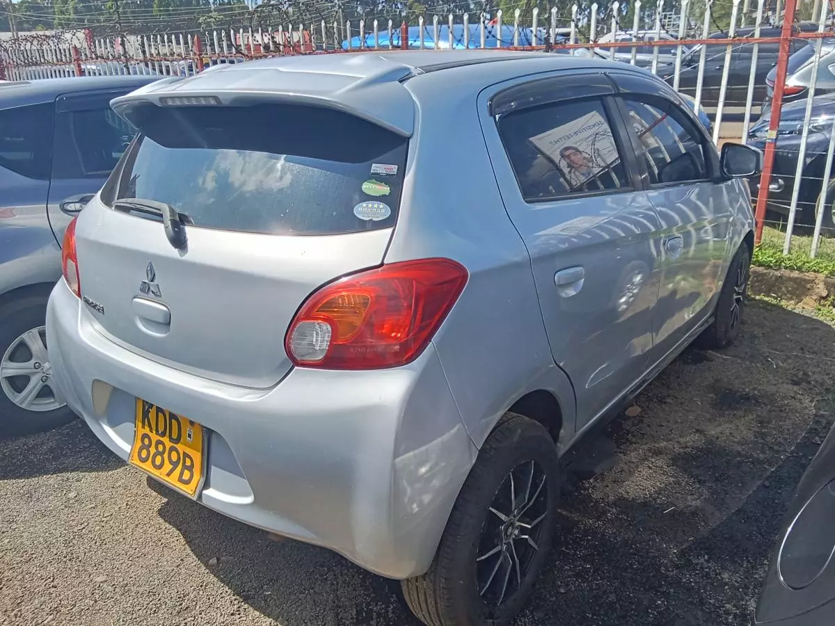 Mitsubishi Mirage   - 2014