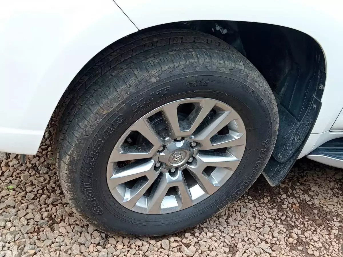 Toyota Landcruiser prado TX - 2016