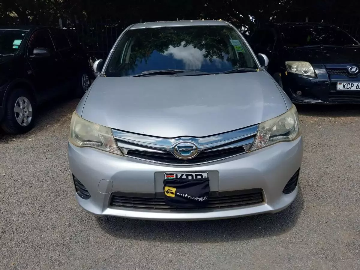 Toyota Fielder hybrid    - 2013