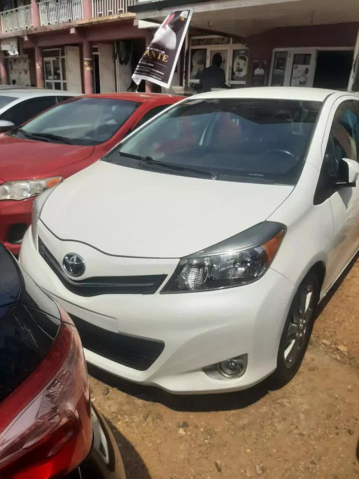 Toyota Yaris   - 2013