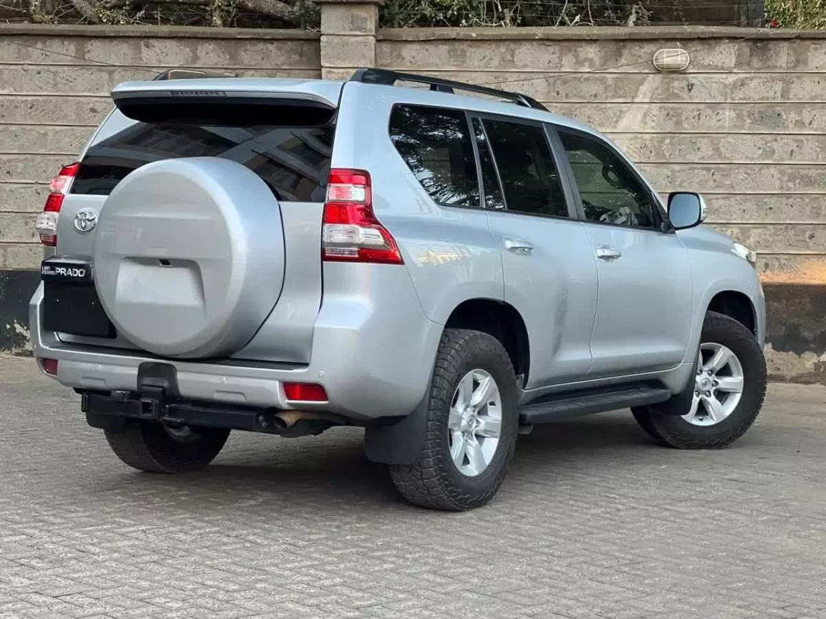 Toyota Landcruiser prado TX - 2015