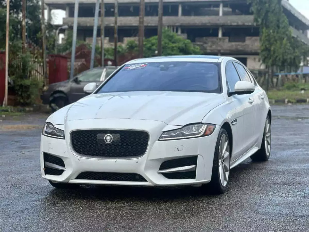 Jaguar XF   - 2017