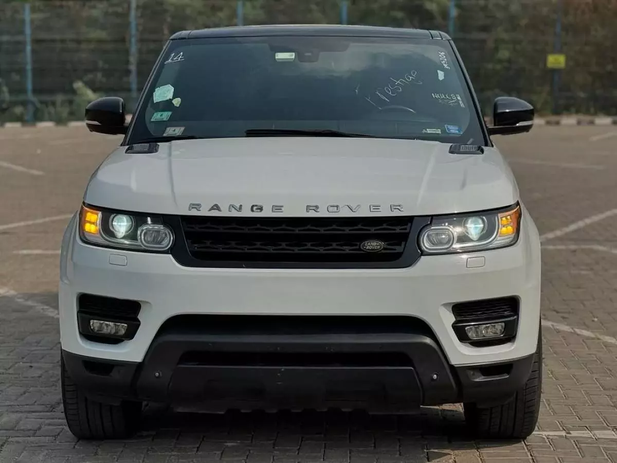 Land Rover RANGE ROVER SPORT HST    - 2014