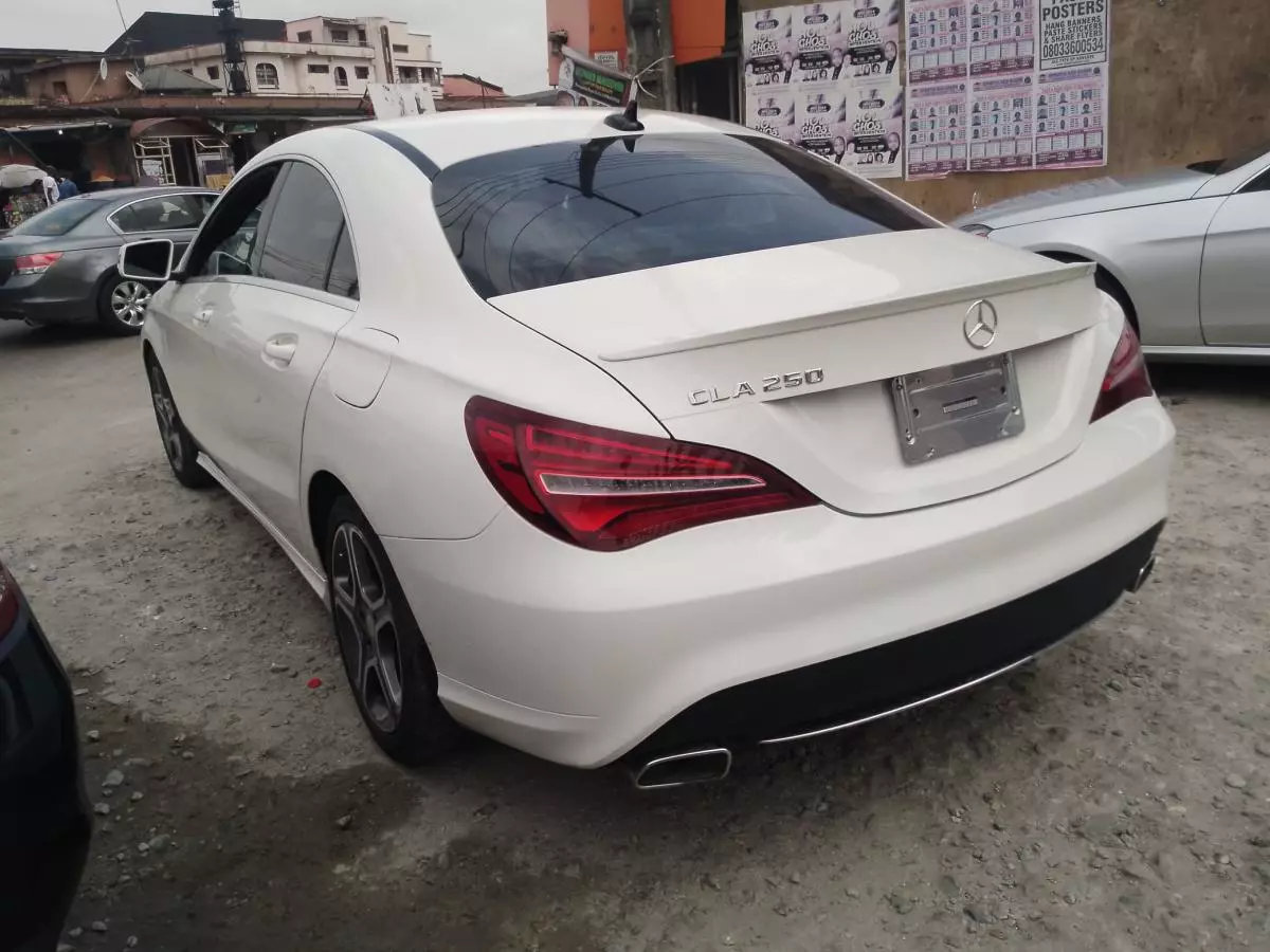 Mercedes-Benz CLA 250   - 2014