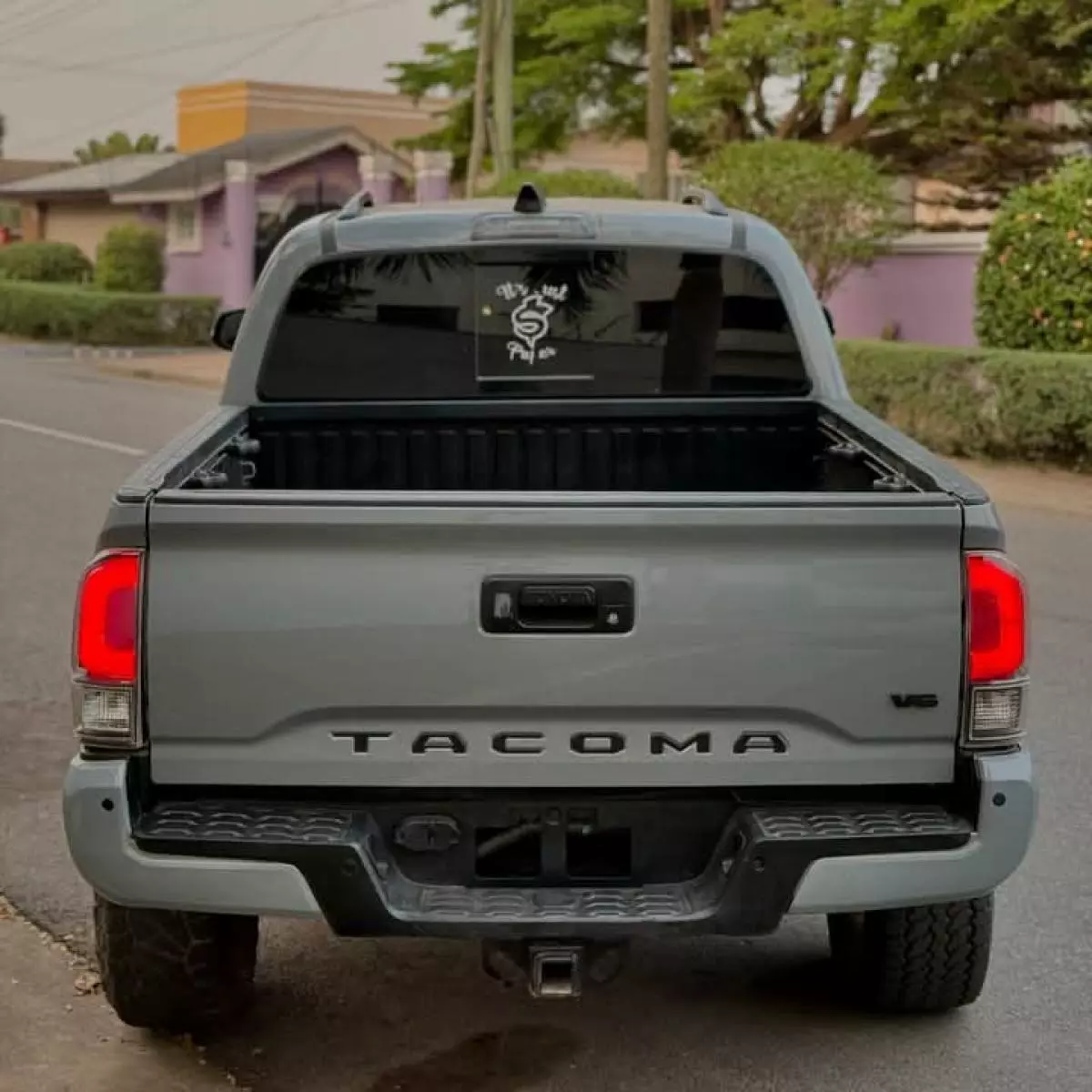 Toyota Tacoma   - 2022