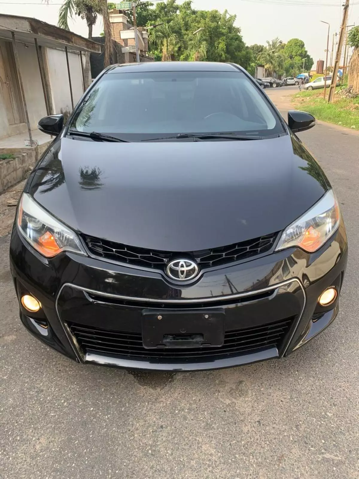 Toyota Corolla   - 2015