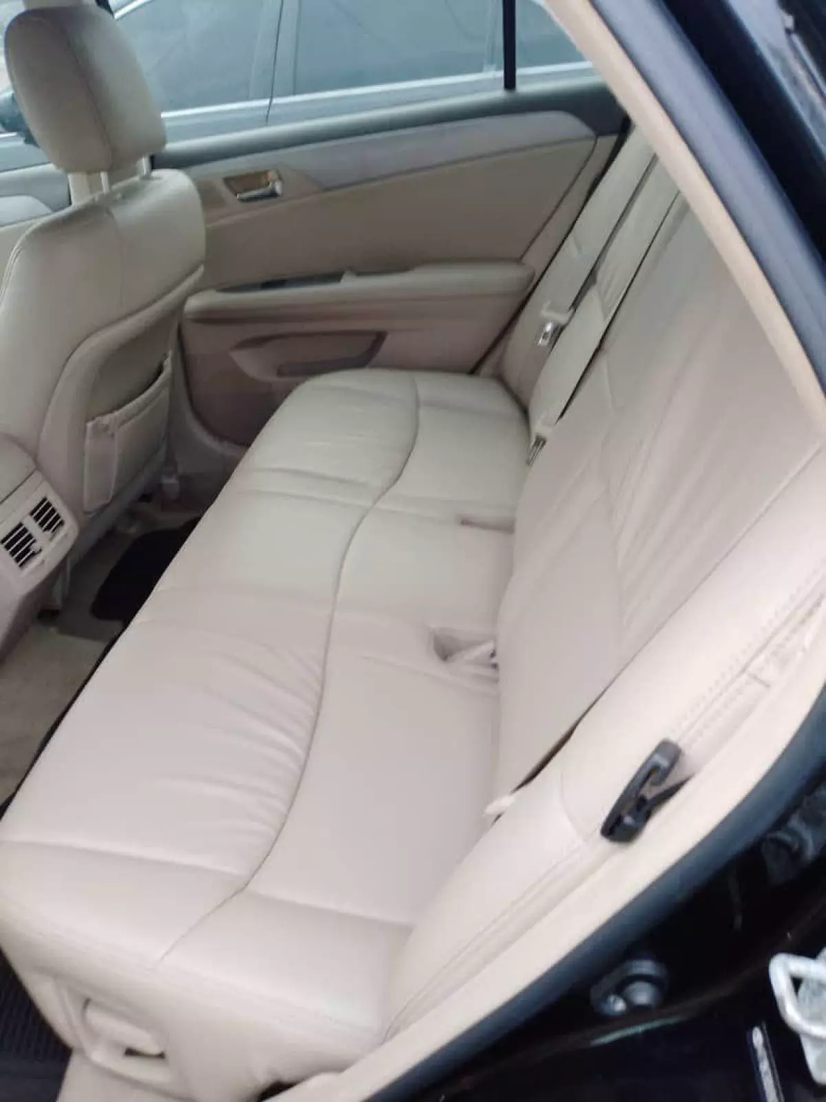 Toyota Avalon - 2009