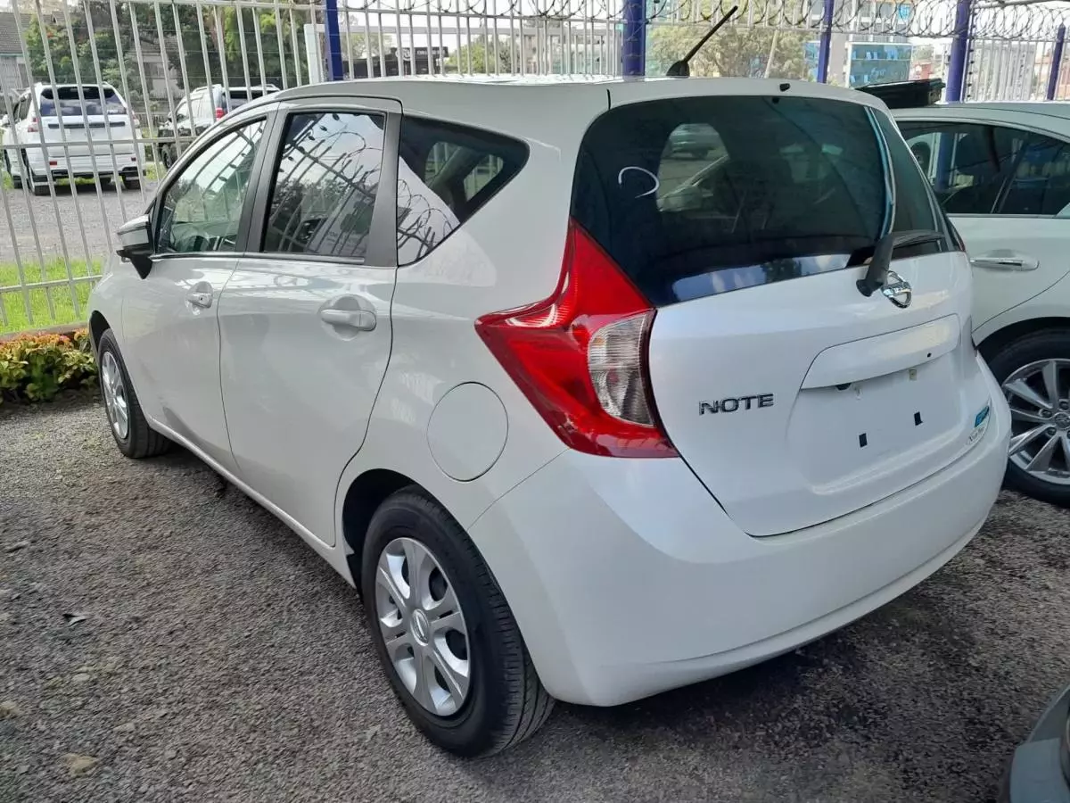 Nissan Note - 2015