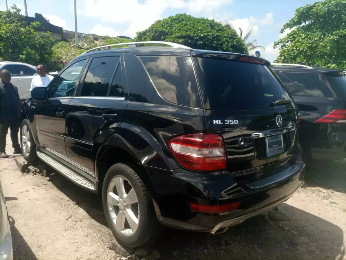 Mercedes-Benz ML 350   - 2009