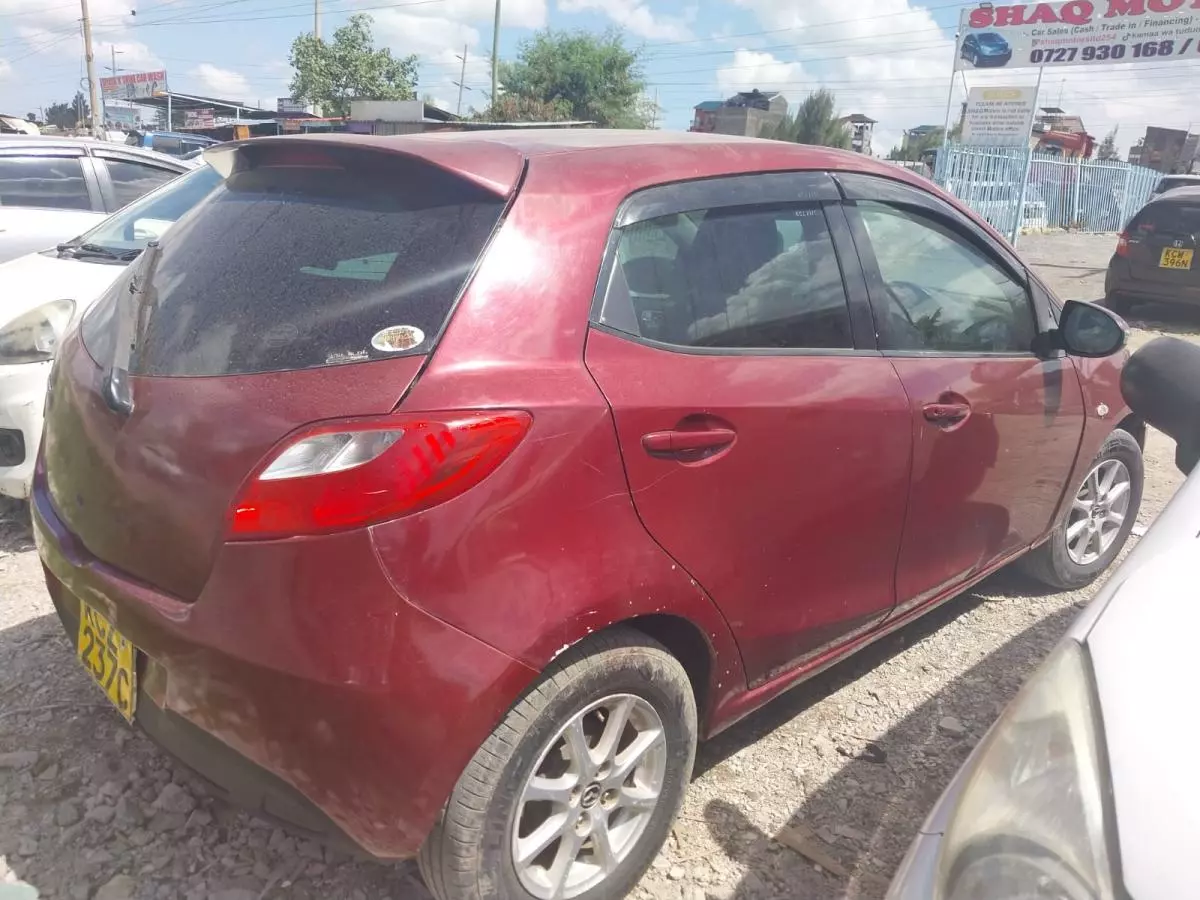 Mazda Demio   - 2013