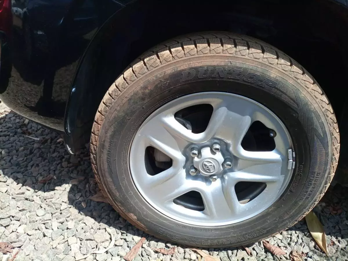 Toyota RAV 4 - 2015