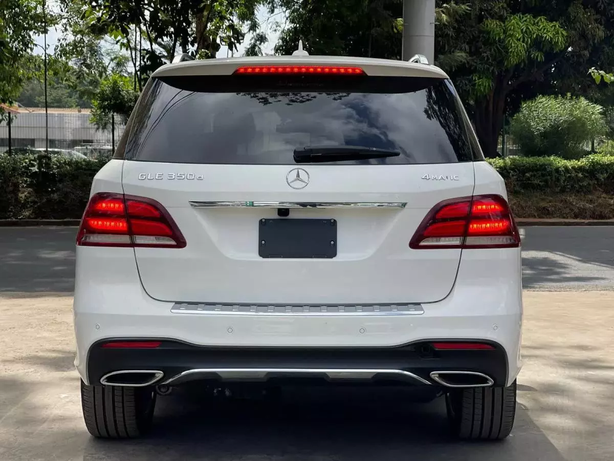 Mercedes-Benz GLE 350 - 2015