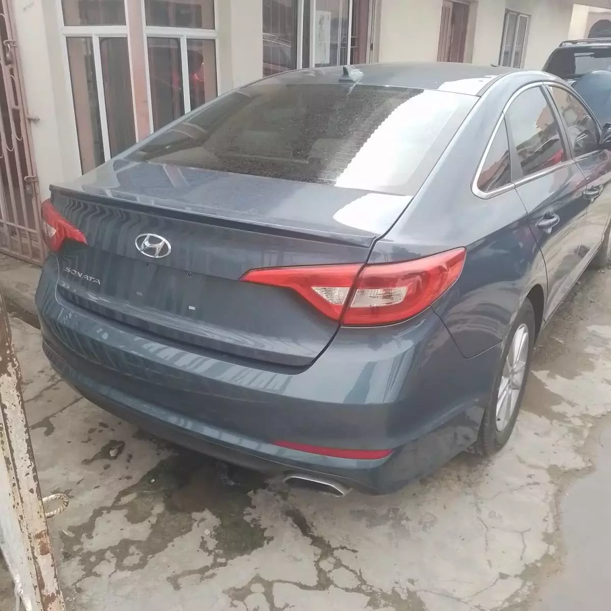 Hyundai Sonata   - 2016