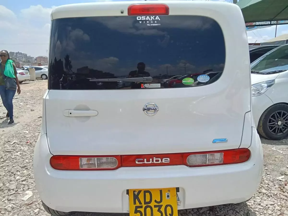 Nissan Cube   - 2015