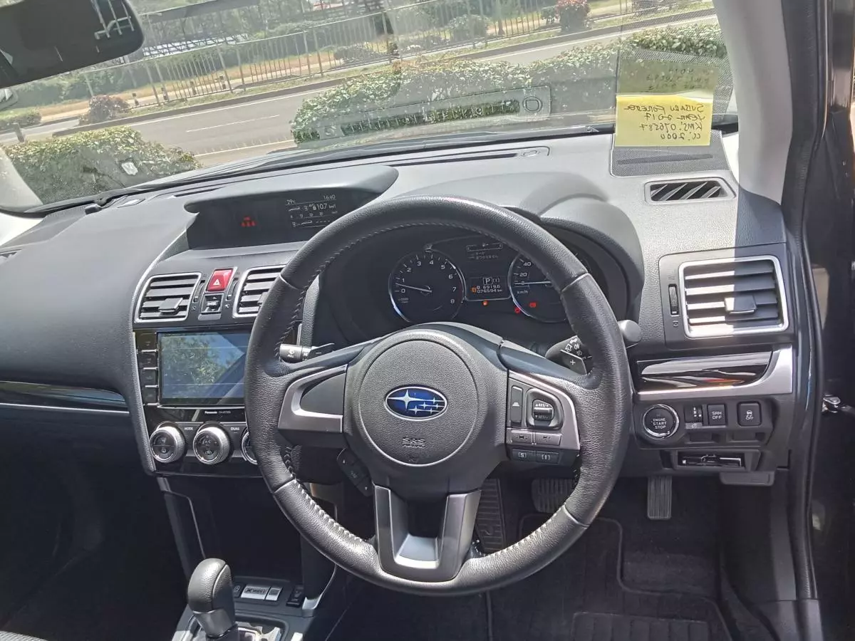 Subaru Forester   - 2017