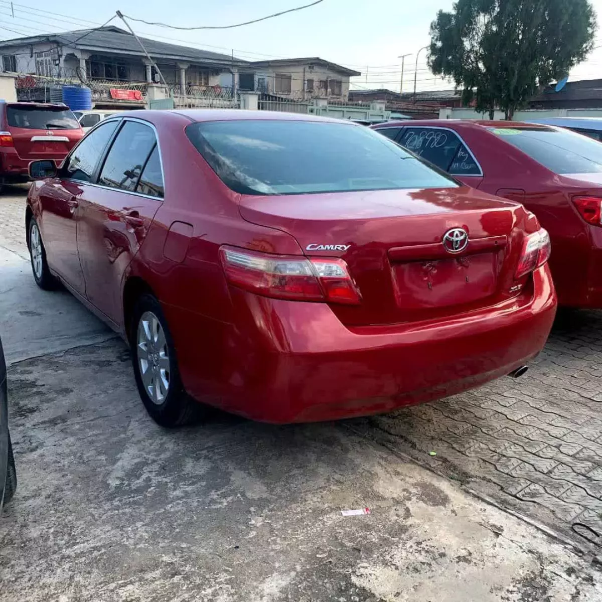 Toyota Camry   - 2007