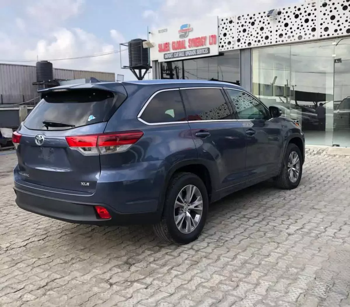 Toyota Highlander - 2015