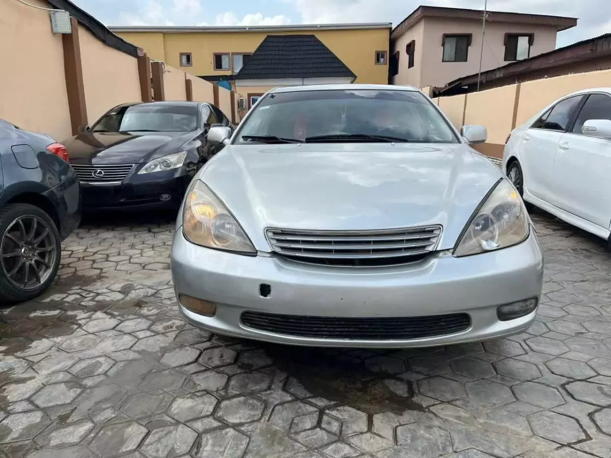 Lexus ES 300   - 2003