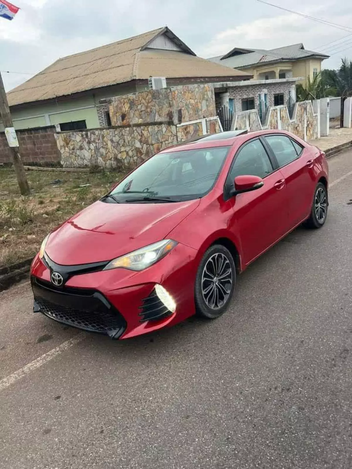 Toyota Corolla   - 2016