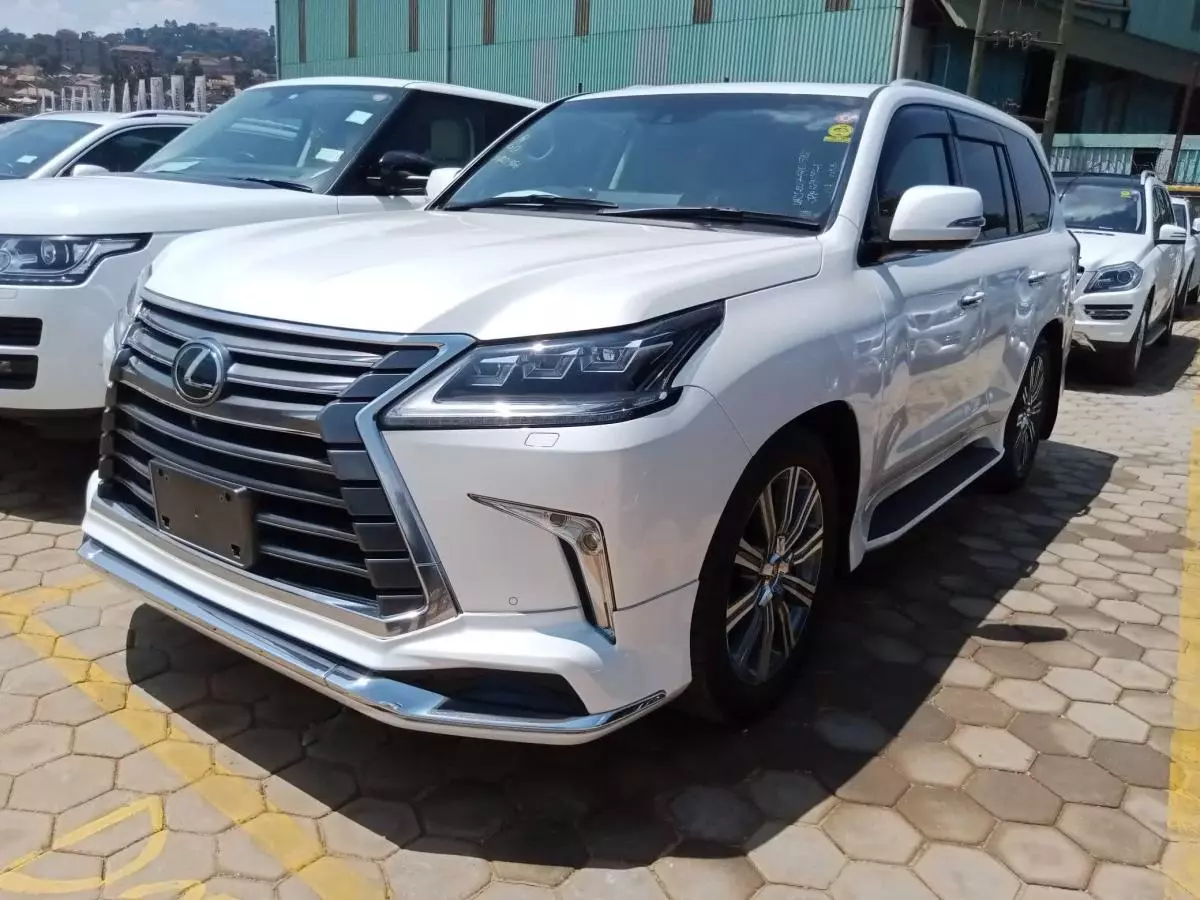 Lexus 570   - 2018