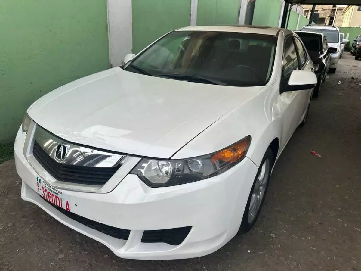 Acura TSX   - 2010