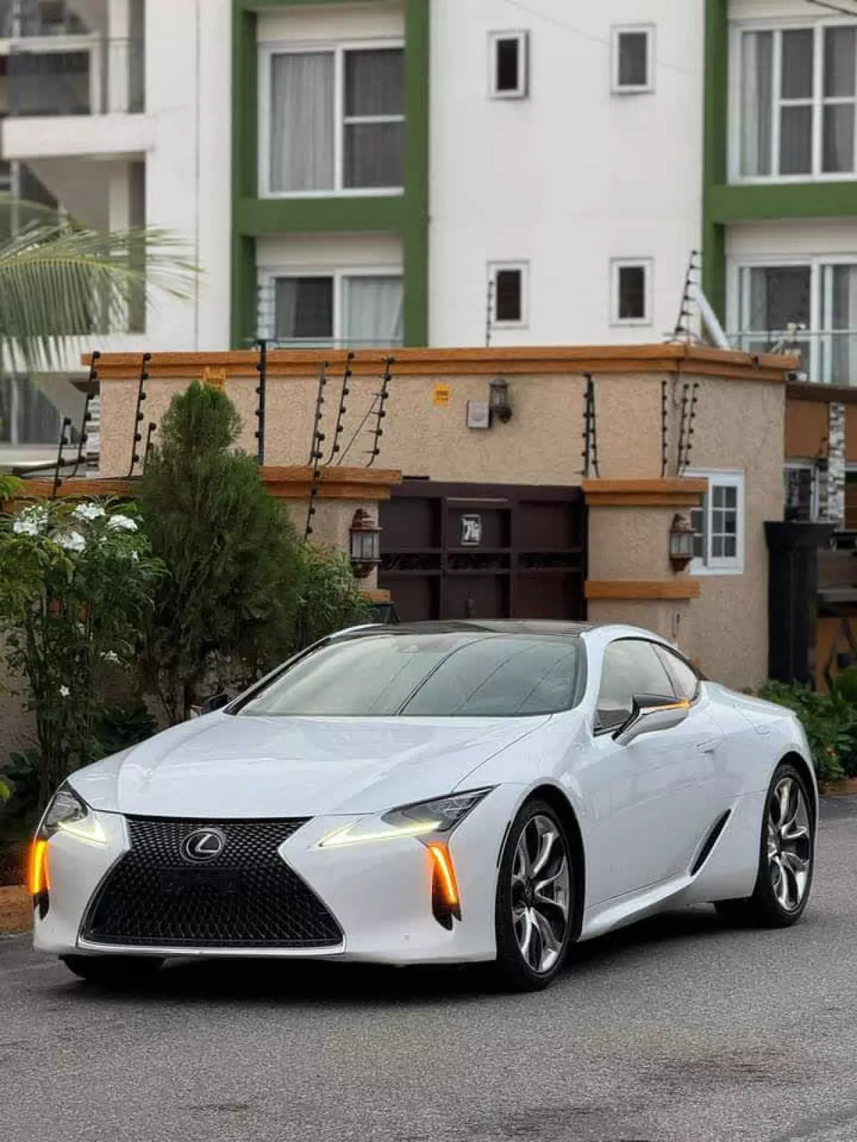 Lexus LC 500   - 2018