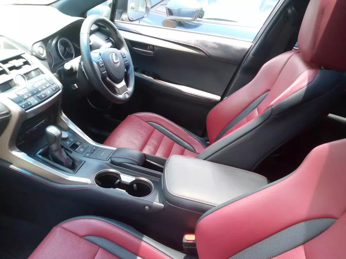 Lexus NX 200 - 2014
