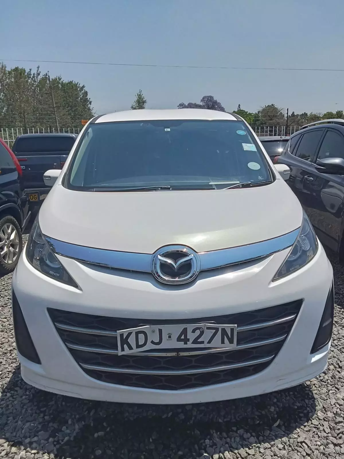 Mazda Biante   - 2015