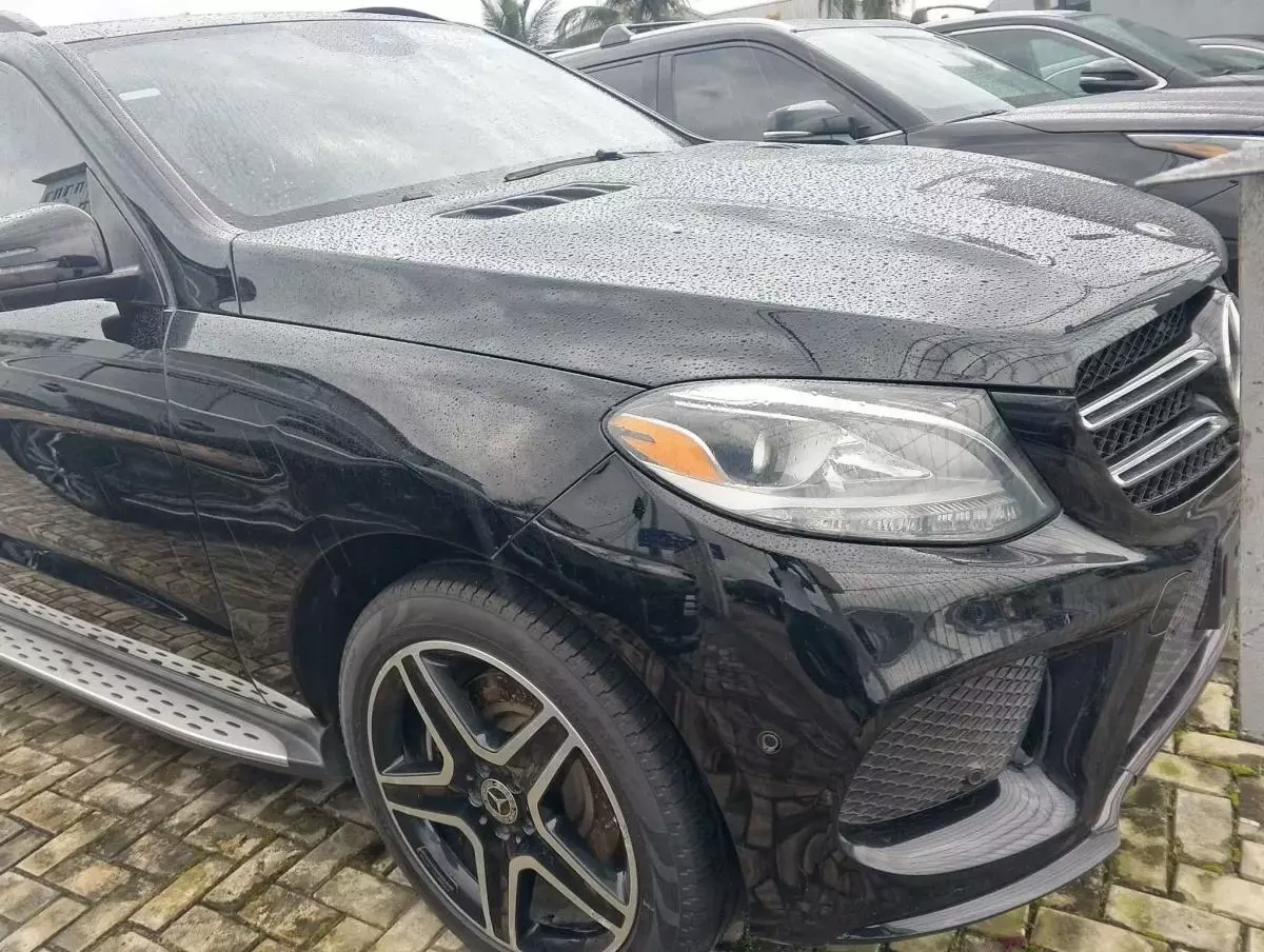 Mercedes-Benz GLE 350   - 2018