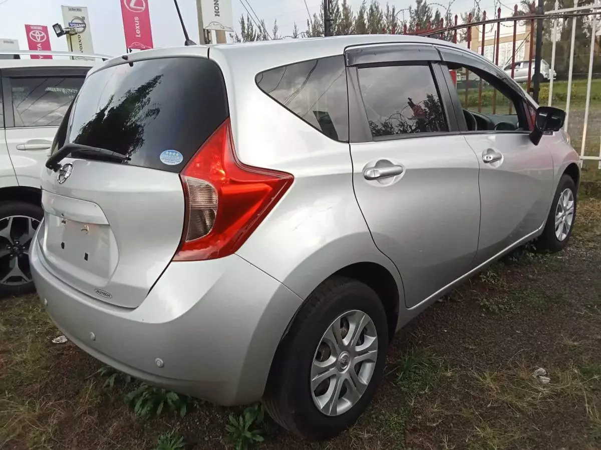 Nissan Note   - 2016