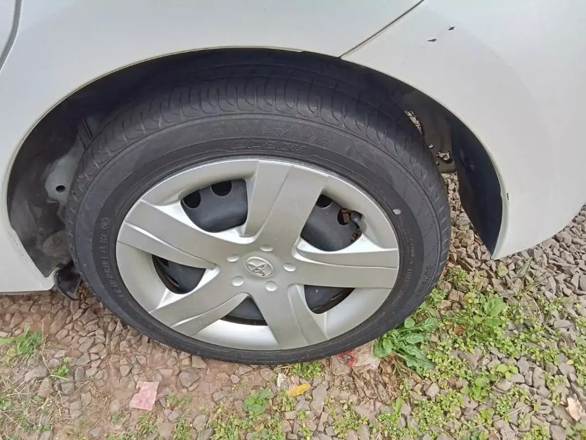 Toyota Ractis - 2016