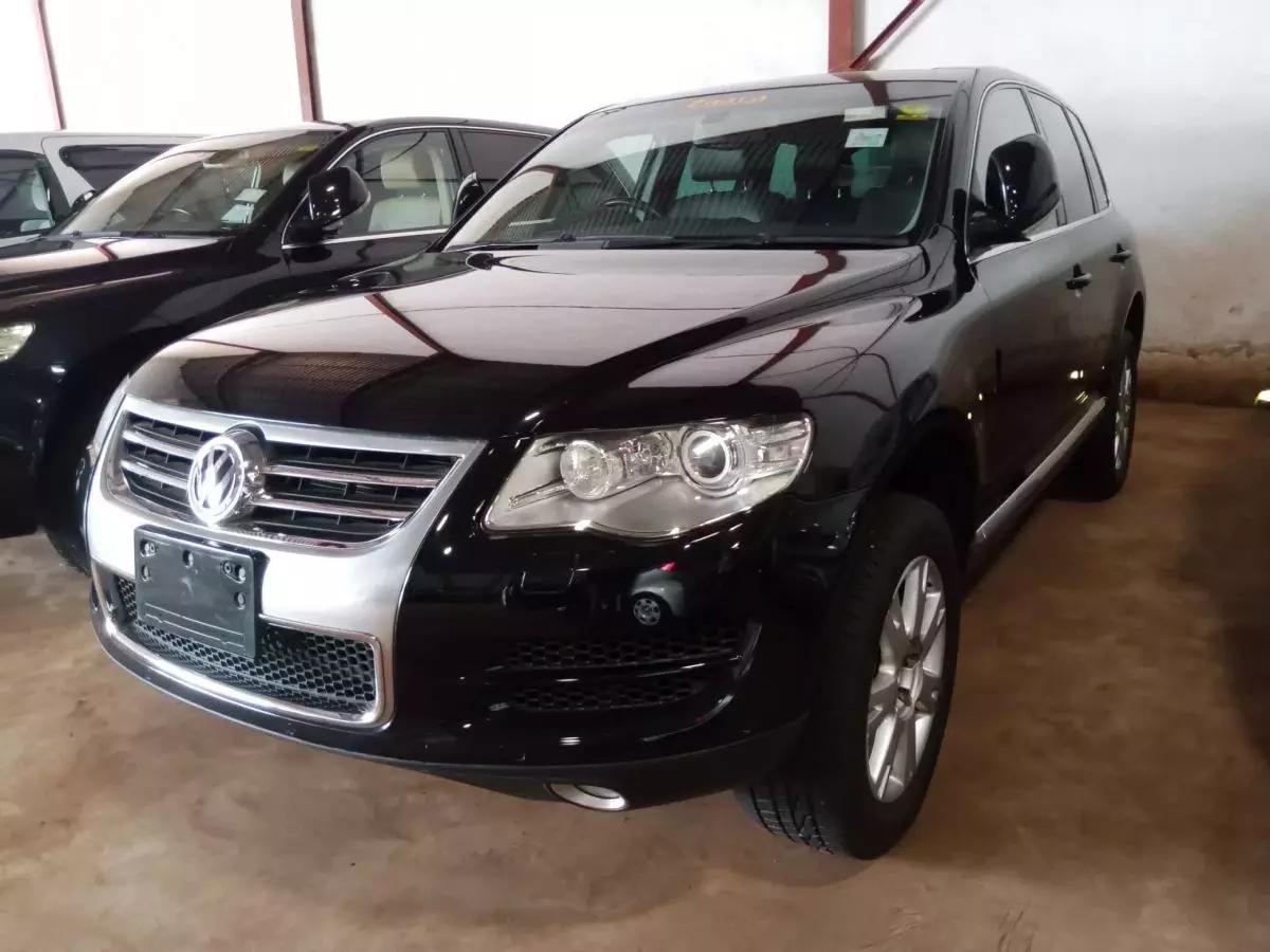 Volkswagen Touareg   - 2009