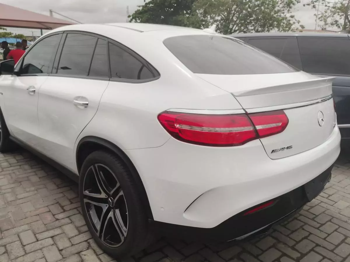 Mercedes-Benz GLE 43 AMG   - 2018