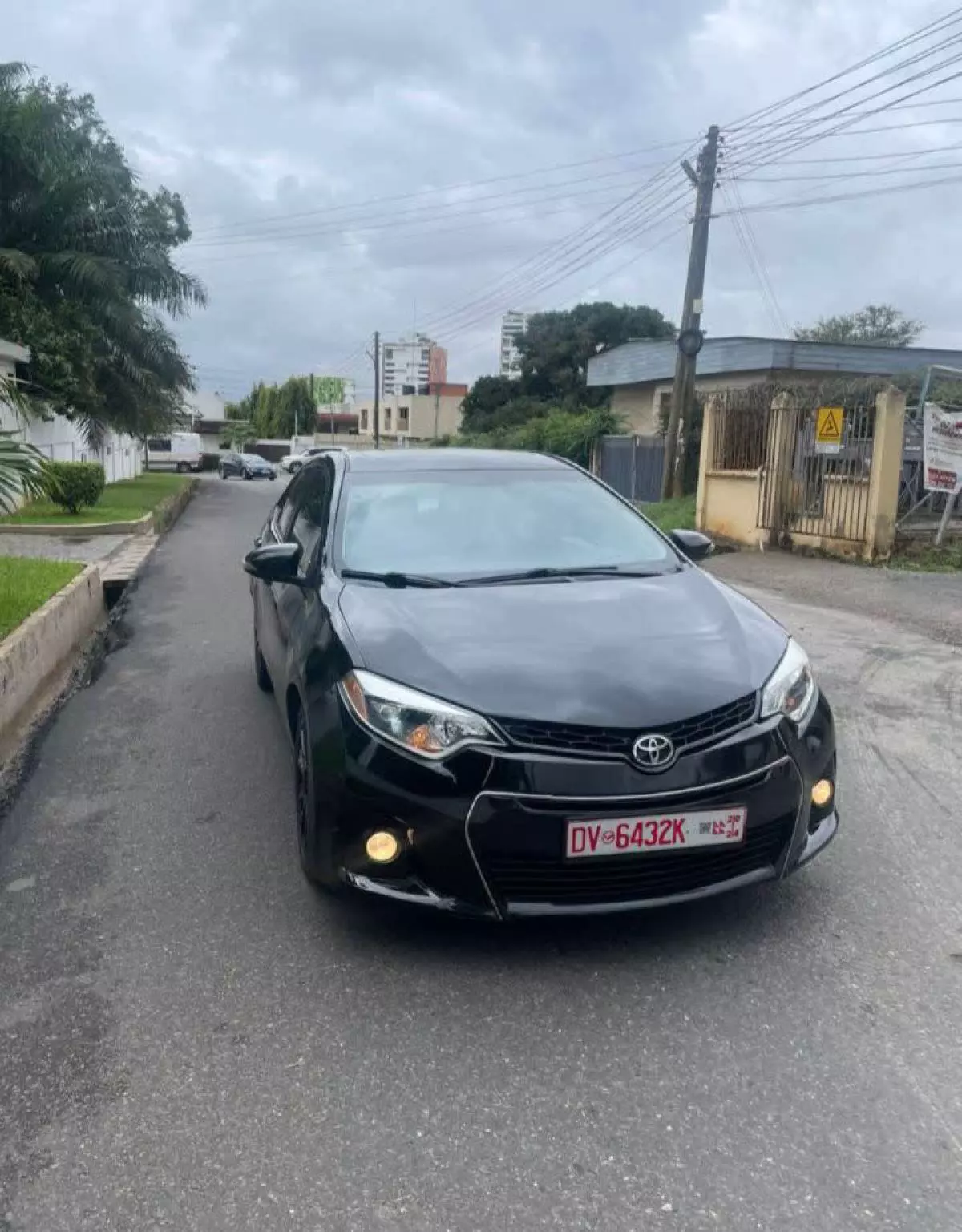 Toyota Corolla   - 2016