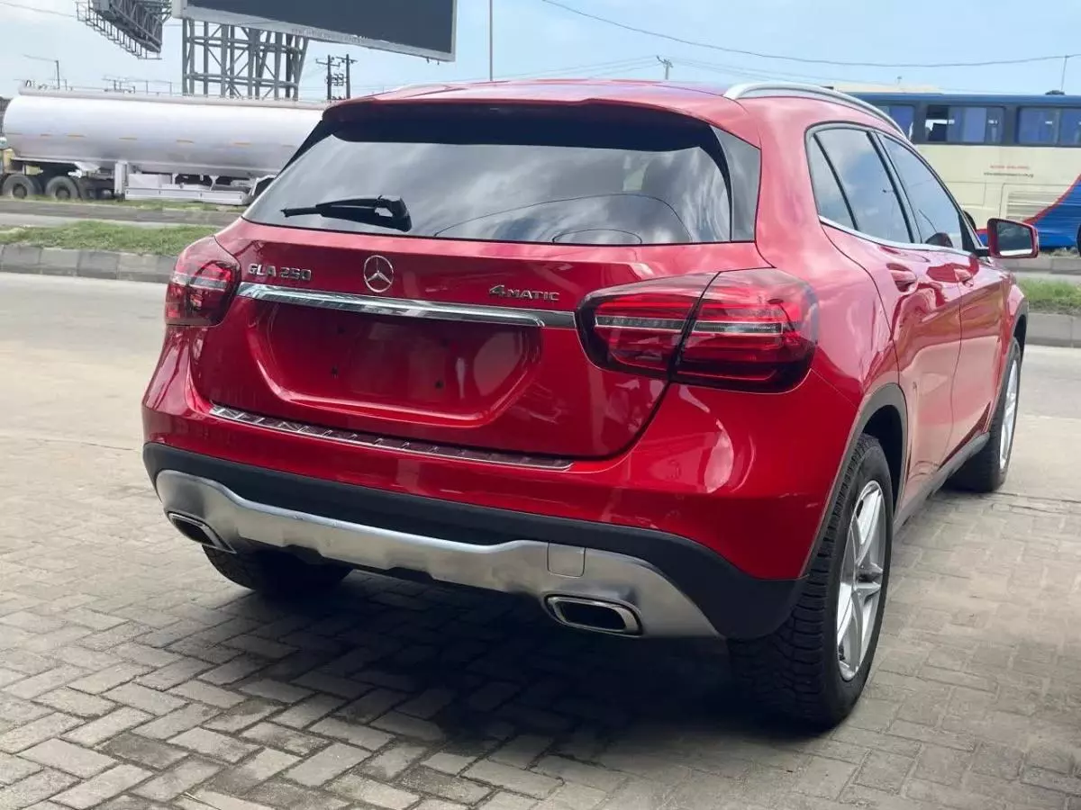 Mercedes-Benz GLA 250   - 2018