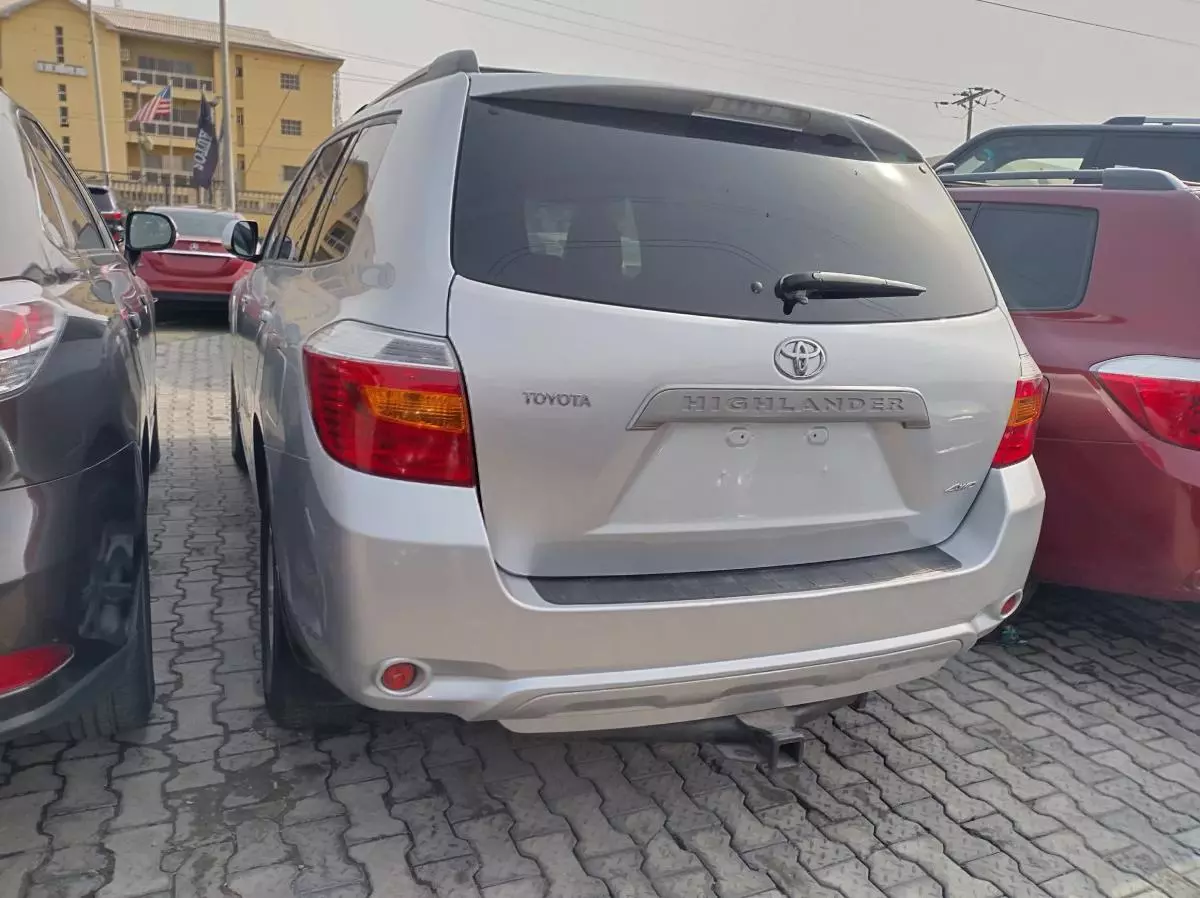 Toyota Highlander - 2008