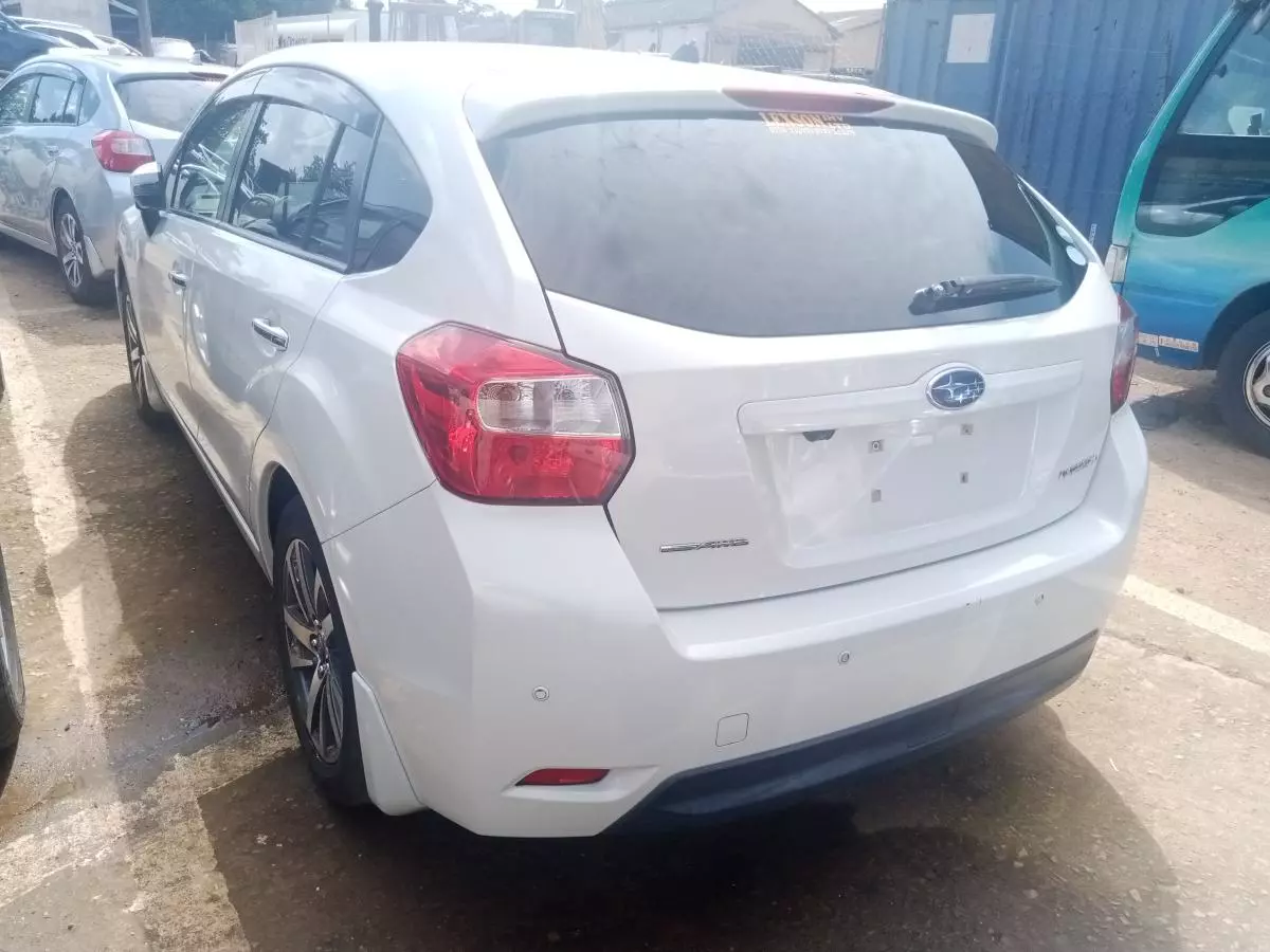 Subaru Impreza   - 2015