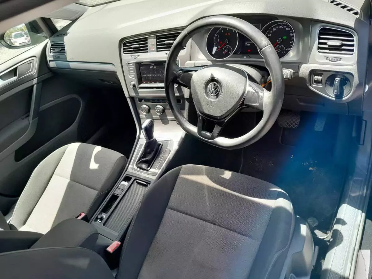 Volkswagen Golf - 2015
