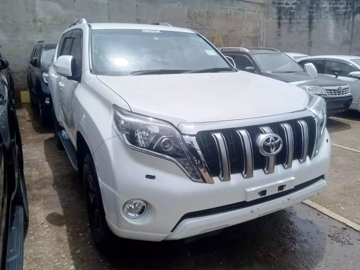 Toyota Land Cruiser Prado TX L   - 2014