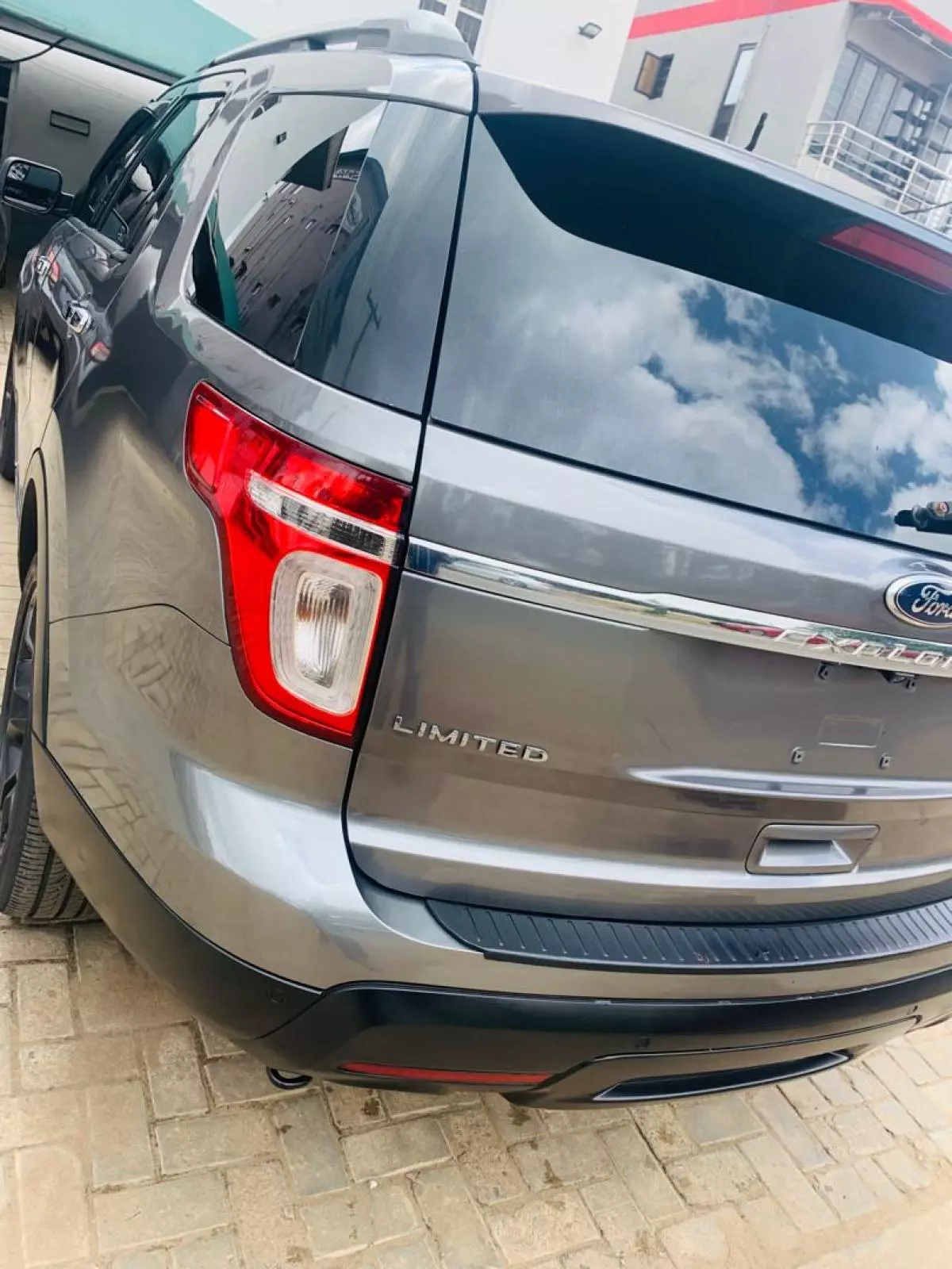 Ford Edge 3.5L    - 2014