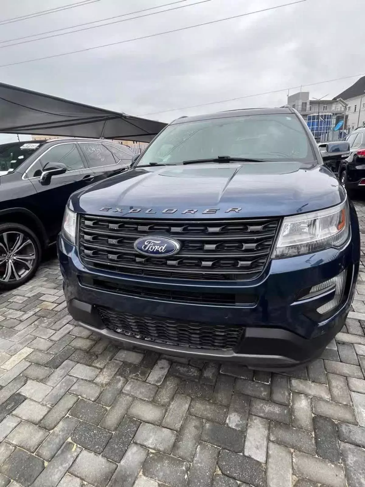 Ford Explorer XLT 3.5L   - 2017