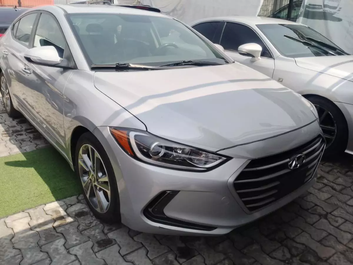 Hyundai Elantra   - 2017