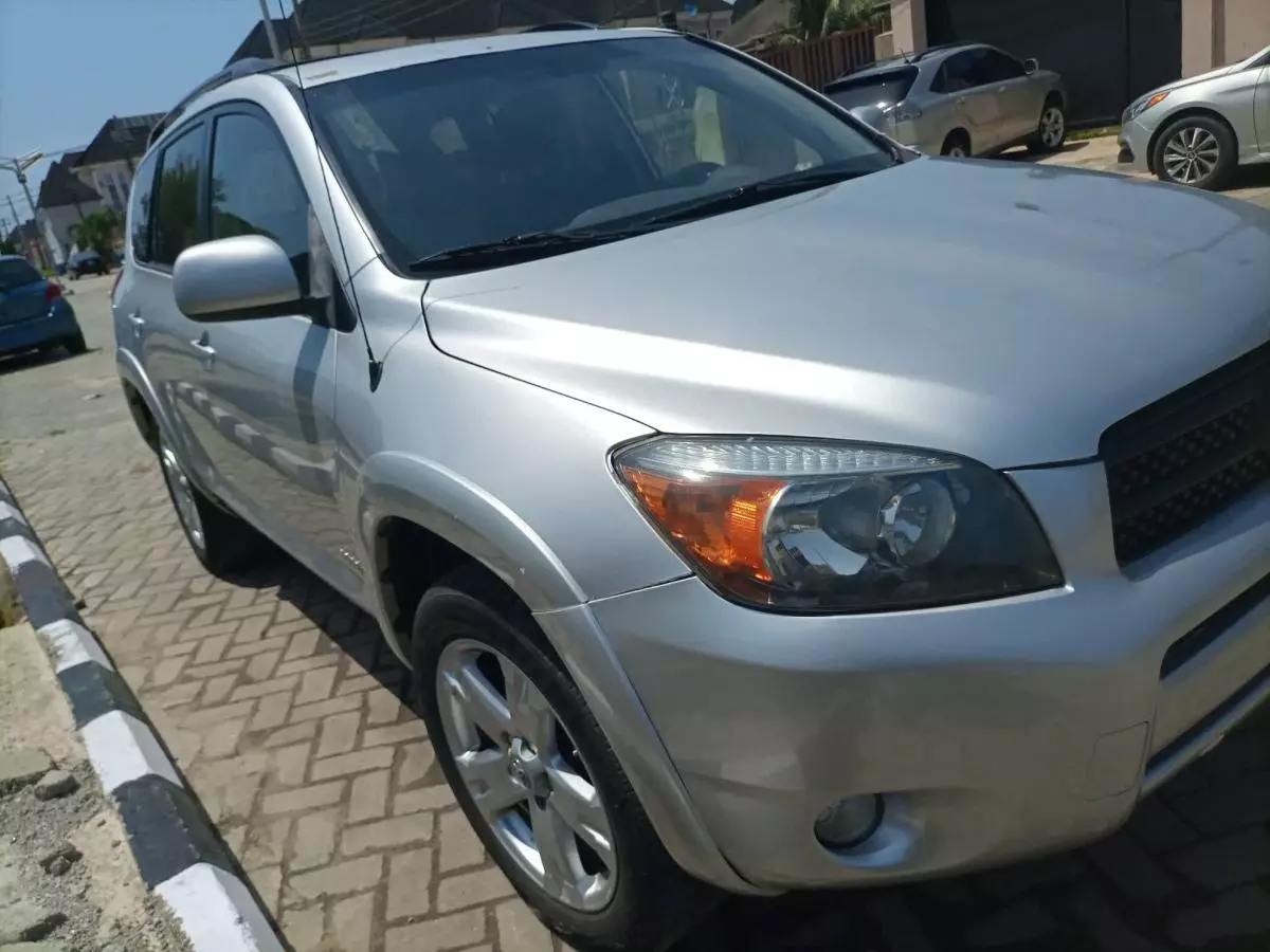 Toyota RAV 4 - 2007