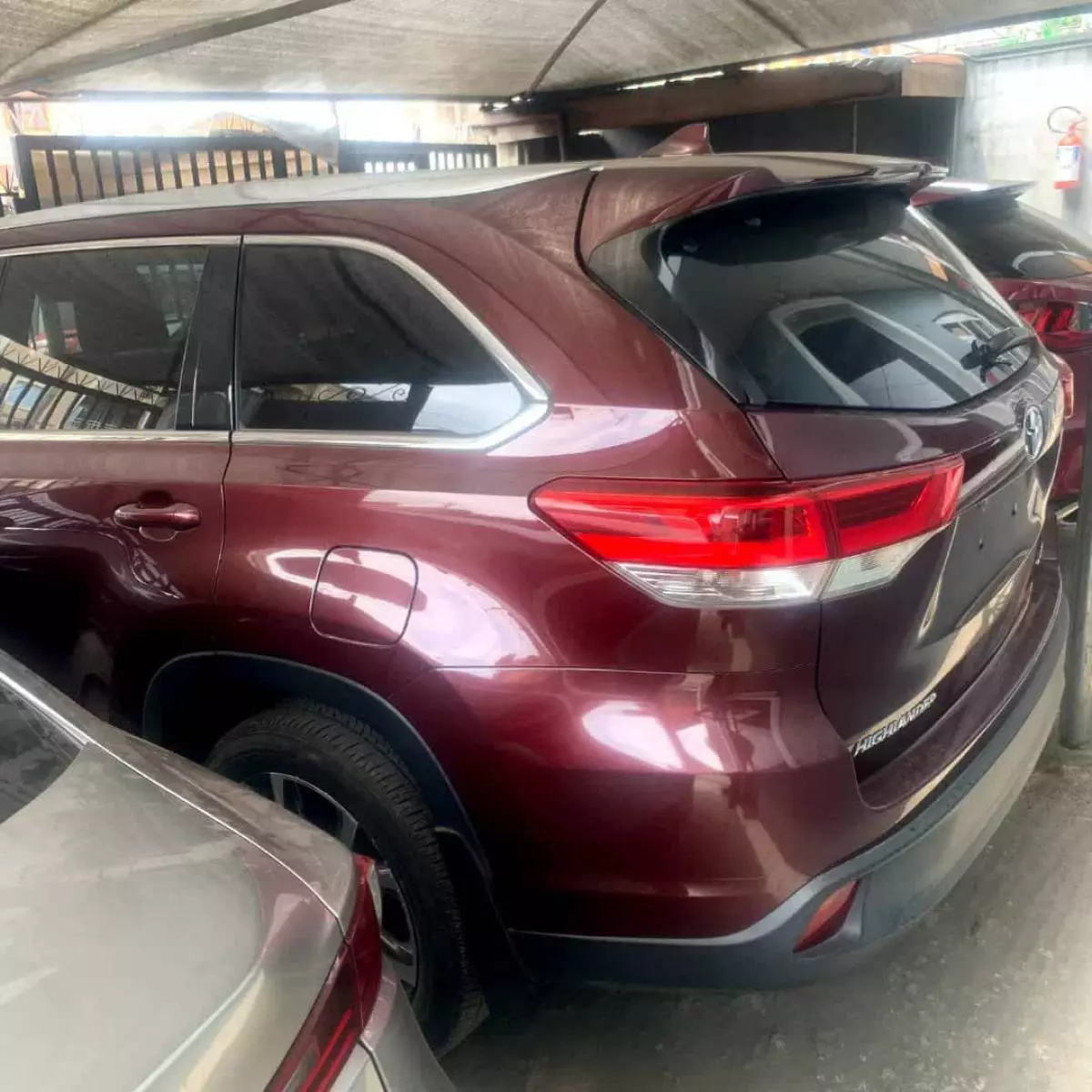 Toyota Highlander   - 2018